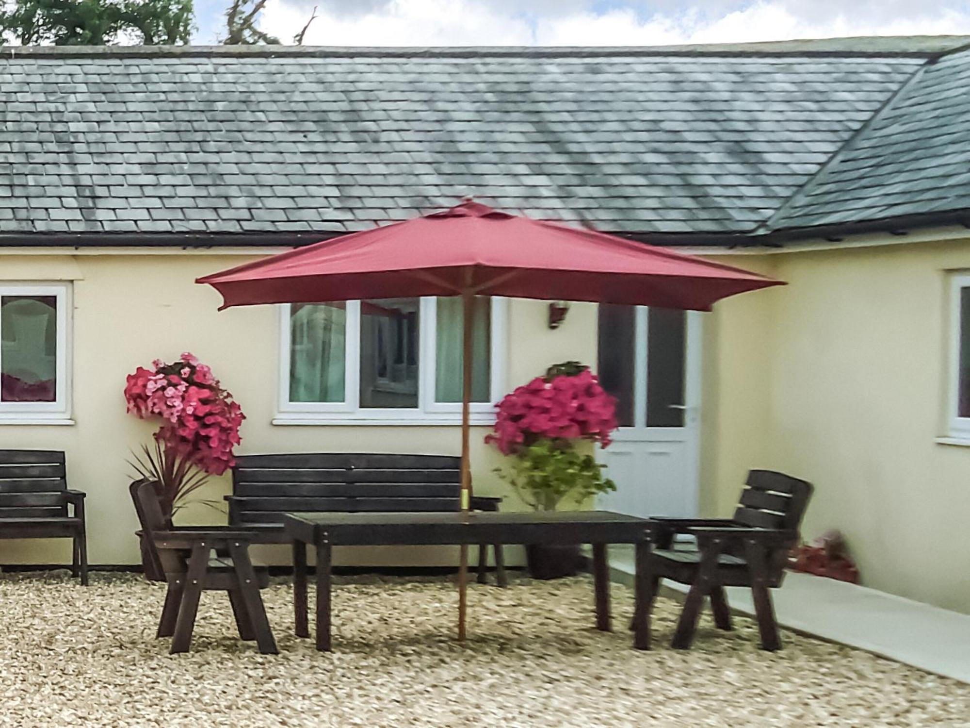 Peach Tree Cottage Winterbourne Steepleton ภายนอก รูปภาพ