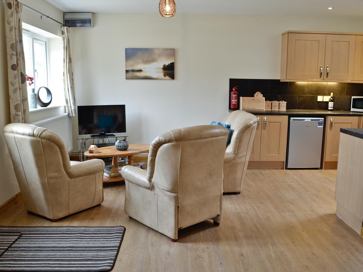 Peach Tree Cottage Winterbourne Steepleton ภายนอก รูปภาพ
